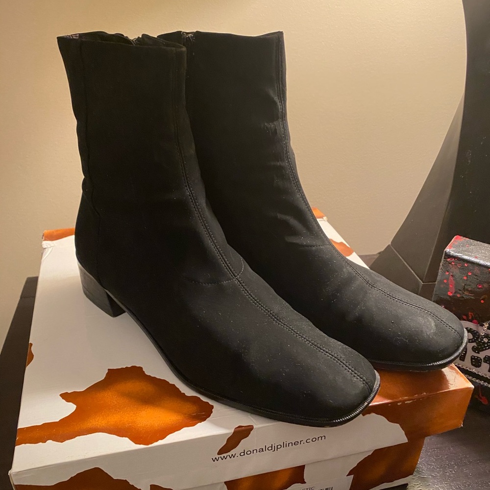 Donald Pliner Lonie Black Boot Size 10